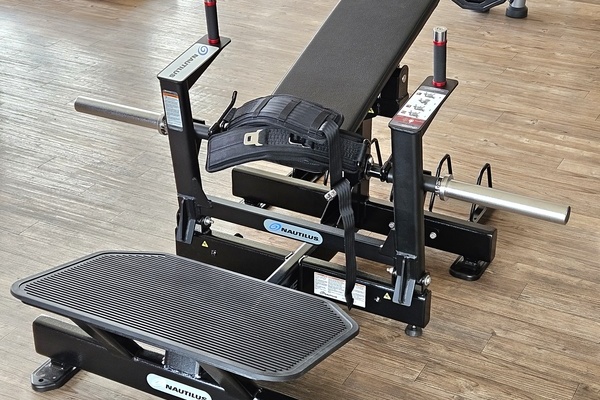 Nautilus Glute Drive Nautilus Glute Drive